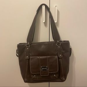 Kenneth Cole Reaction Bag ✨